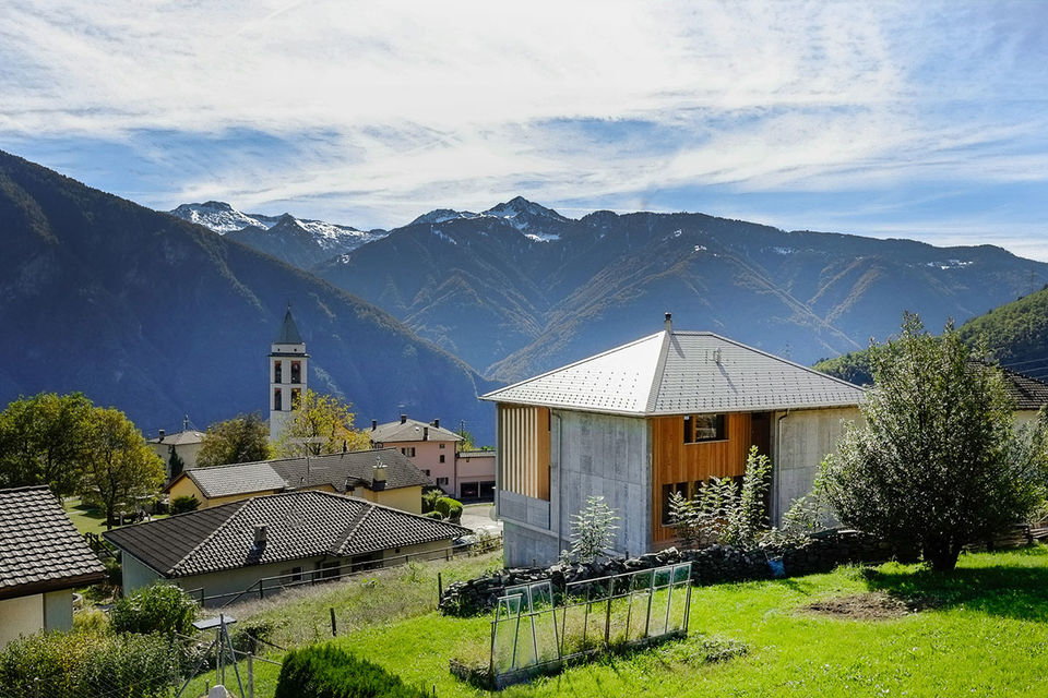 Holzhaus in Castaneda