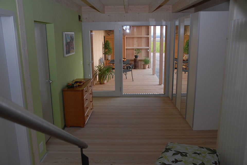 Holzhaus in Ins